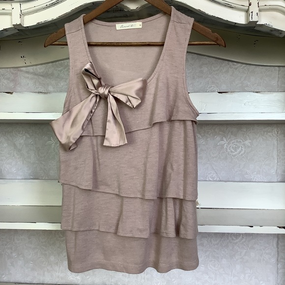 Bow Top - Picture 7 of 7